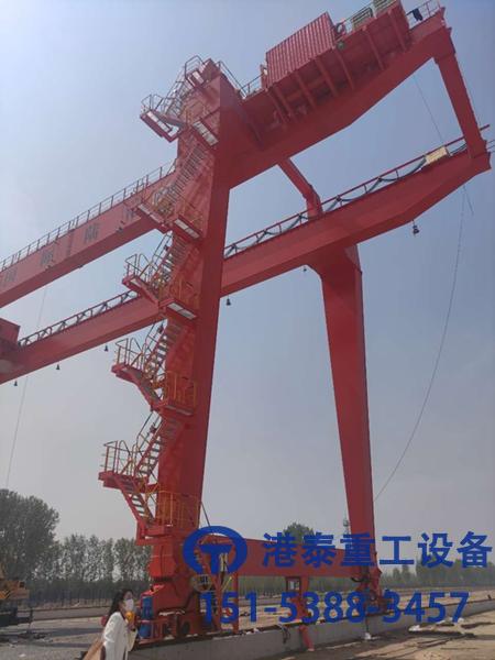 廣西欽州集裝箱門式起重機廠家軌道式集裝箱門式起重機的鎖頭的工作原理