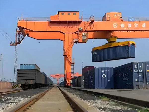浙江臺州集裝箱門式起重機廠家堆場龍門吊作業效率